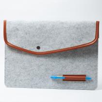 Чехол фетровый для планшета/ноутбука (13.3) на кнопке серый