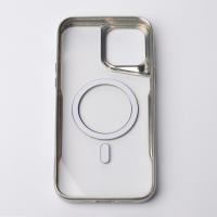 Пластиковый чехол MagSafe NEWZONE для iPhone 15 Pro серебряный