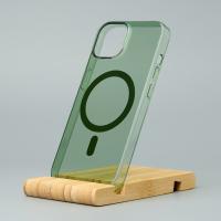 Пластиковый чехол Lux Clear с поддержкой MagSafe для iPhone 15 Pro зеленый