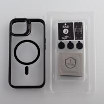 Силиконовый чехол MagSafe CAMERA GLASS PROTECTION для iPhone 15 черный