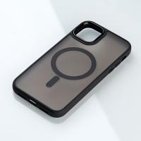 Силиконовый чехол MATTE с поддержкой MagSafe для iPhone 15 classic black