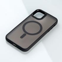 Силиконовый чехол MATTE с поддержкой MagSafe для iPhone 15 classic black