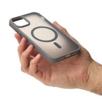 Силиконовый чехол MATTE с поддержкой MagSafe для iPhone 15 titanium black