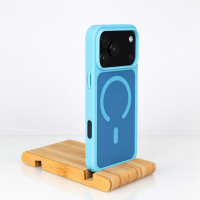 Силиконовый чехол MATTE с поддержкой MagSafe для iPhone 18 Pro Max light blue
