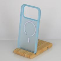 Силиконовый чехол SOFT MATTE с поддержкой MagSafe для iPhone 18 Pro Max light blue